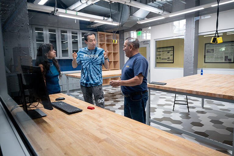Vivian Frisk, Eric Ma, and Jesse Lopez in the Physics Innovation Lab